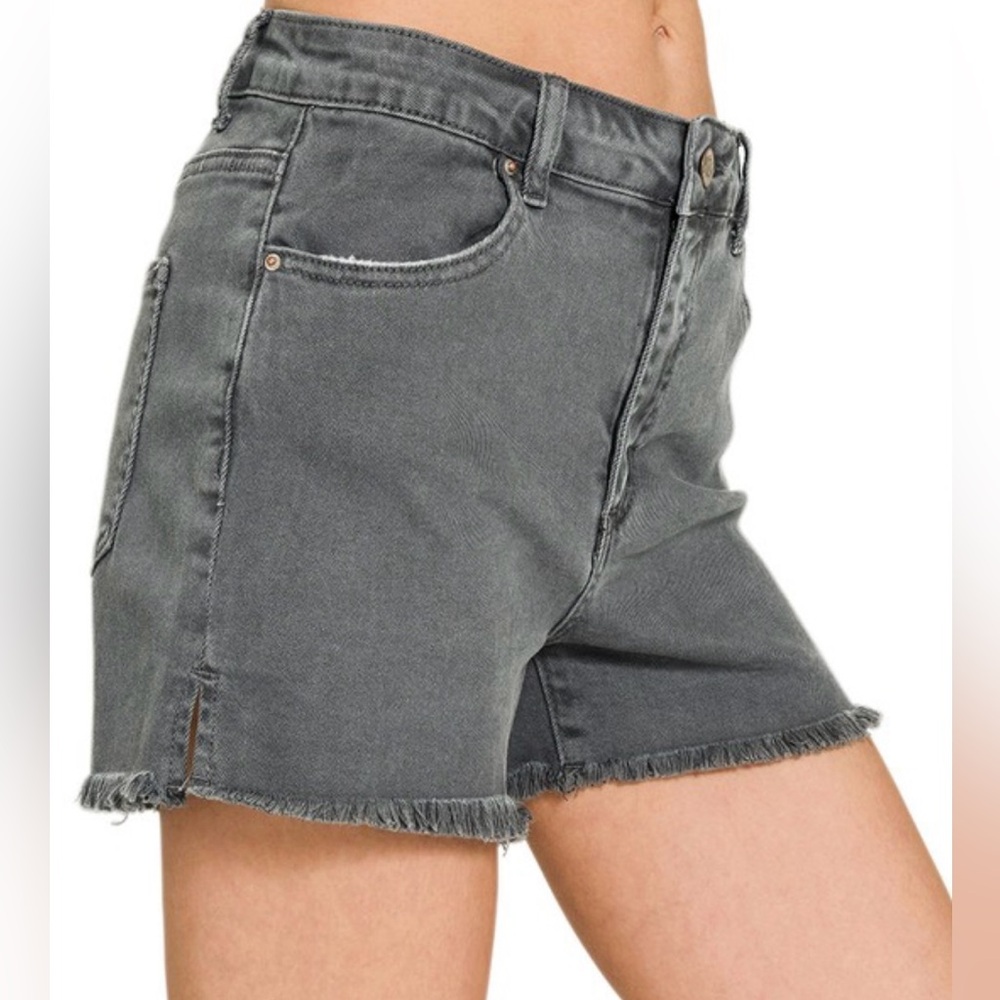 Black Cutoff Denim Shorts Frayed Hem Acid Wash NWT